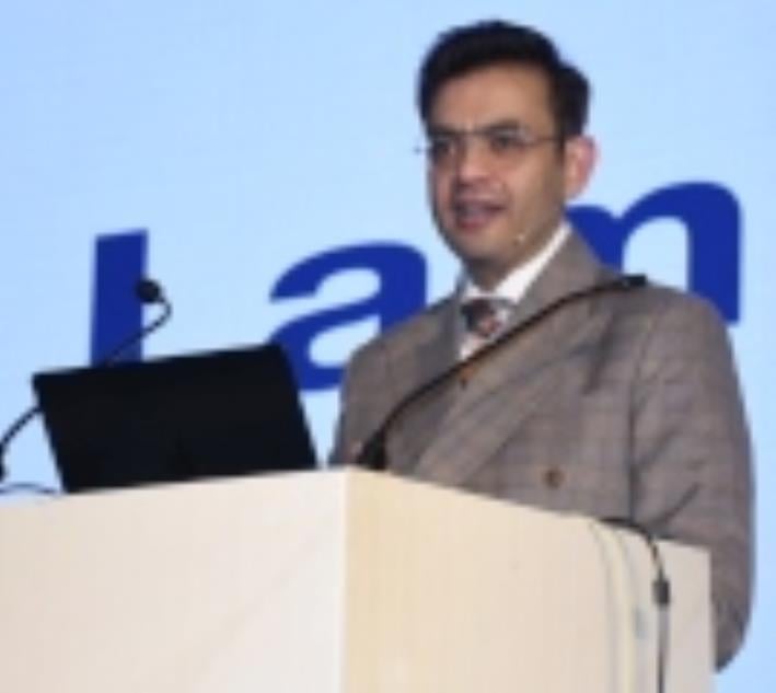 सोनू शर्मा ने कंपनी के सैकड़ों चैनल पार्टनर्स और कर्मचारियों को कैसे और सेल बढ़ाई जाए इसके लिए 