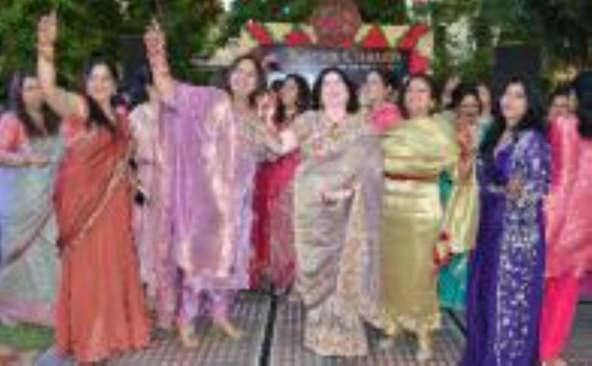 चांदनी में किया अपने चांद का दीदार चांदनी में किया अपने चांद का दीदार
