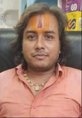 फोटो-20, शोरूम पर खड़ी ई-स्कूटी। संवाद