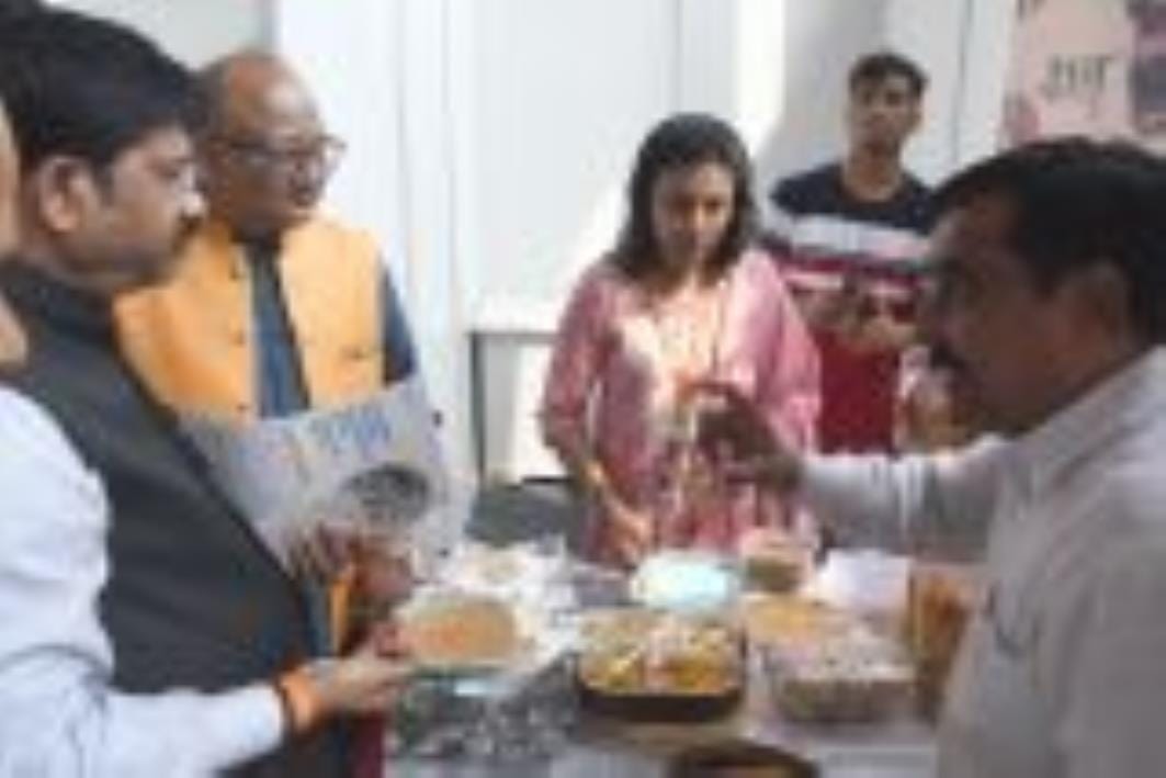 जैन इंटरनेशनल ट्रेड ऑर्गनाइजेशन (जीतो) लखनऊ चैप्टर की ओर से पहली बार दो दिवसीय जैन कार्निवाल दी जैन इंटरनेशनल ट्रेड ऑर्गनाइजेशन (जीतो) लखनऊ चैप्टर की ओर से पहली बार दो दिवसीय जैन कार्निवाल दी