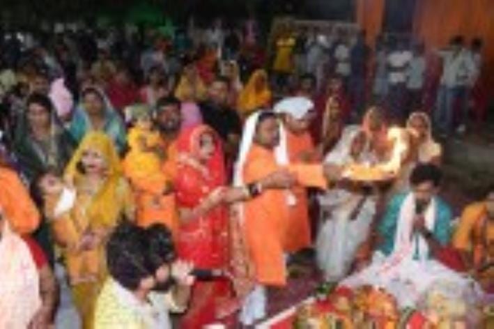 न्यू बाल भारती स्कूल की ओर से भगवती जागरण का आयोजन गोमतीनगर में विनीत खंड स्थित पार्क में शनिवा