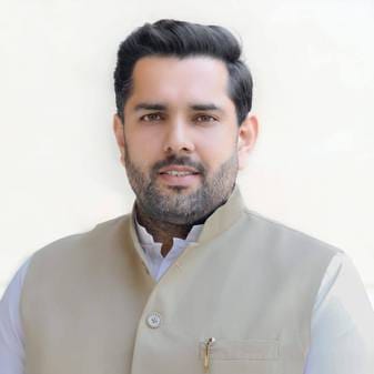 फोटो 34: सोनीपत बस अड्डे पर बसों में सवार होने के लिए पहुंचे यात्री। संवाद फोटो 34: सोनीपत बस अड्डे पर बसों में सवार होने के लिए पहुंचे यात्री। संवाद