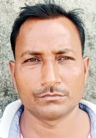 पुवायां मंडी में आरएफसी केंद्रों के आगे लगा धान का अंबार। संवाद पुवायां मंडी में आरएफसी केंद्रों के आगे लगा धान का अंबार। संवाद