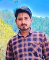 झालू-नहटौर रोड पर मक्का वाले तालाब के पास आम के बाग में पेड़ से युवक का शव लटका मिलने पर बाद जम झालू-नहटौर रोड पर मक्का वाले तालाब के पास आम के बाग में पेड़ से युवक का शव लटका मिलने पर बाद जम