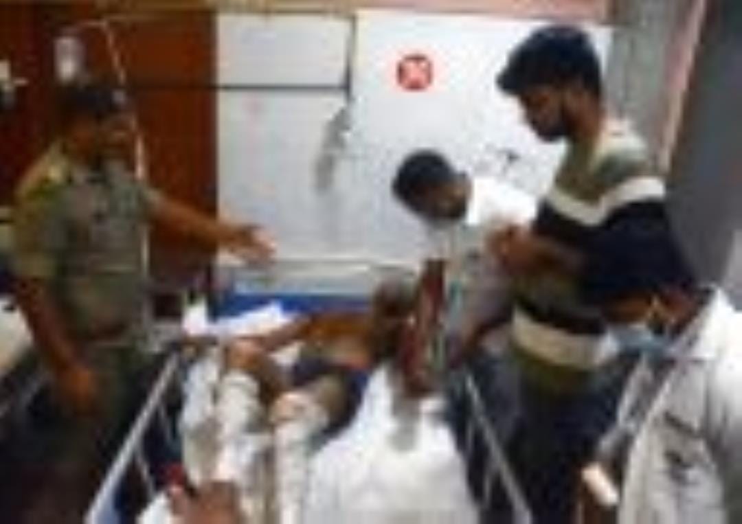 सिविल अस्पताल में भर्ती शिवम। सिविल अस्पताल में भर्ती शिवम।