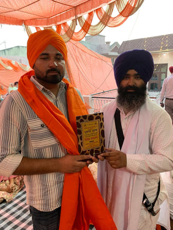 शाहाबाद। शुभम साहनी को नियुक्ति पत्र सौंपते राष्ट्रीय पंजाबी महासभा के राष्ट्रीय अध्यक्ष अशोक म शाहाबाद। शुभम साहनी को नियुक्ति पत्र सौंपते राष्ट्रीय पंजाबी महासभा के राष्ट्रीय अध्यक्ष अशोक म
