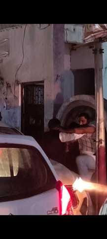 फोटो 14 एचएएमपी 17= रोडवेज डिपो के सामने लगा जाम। संवाद