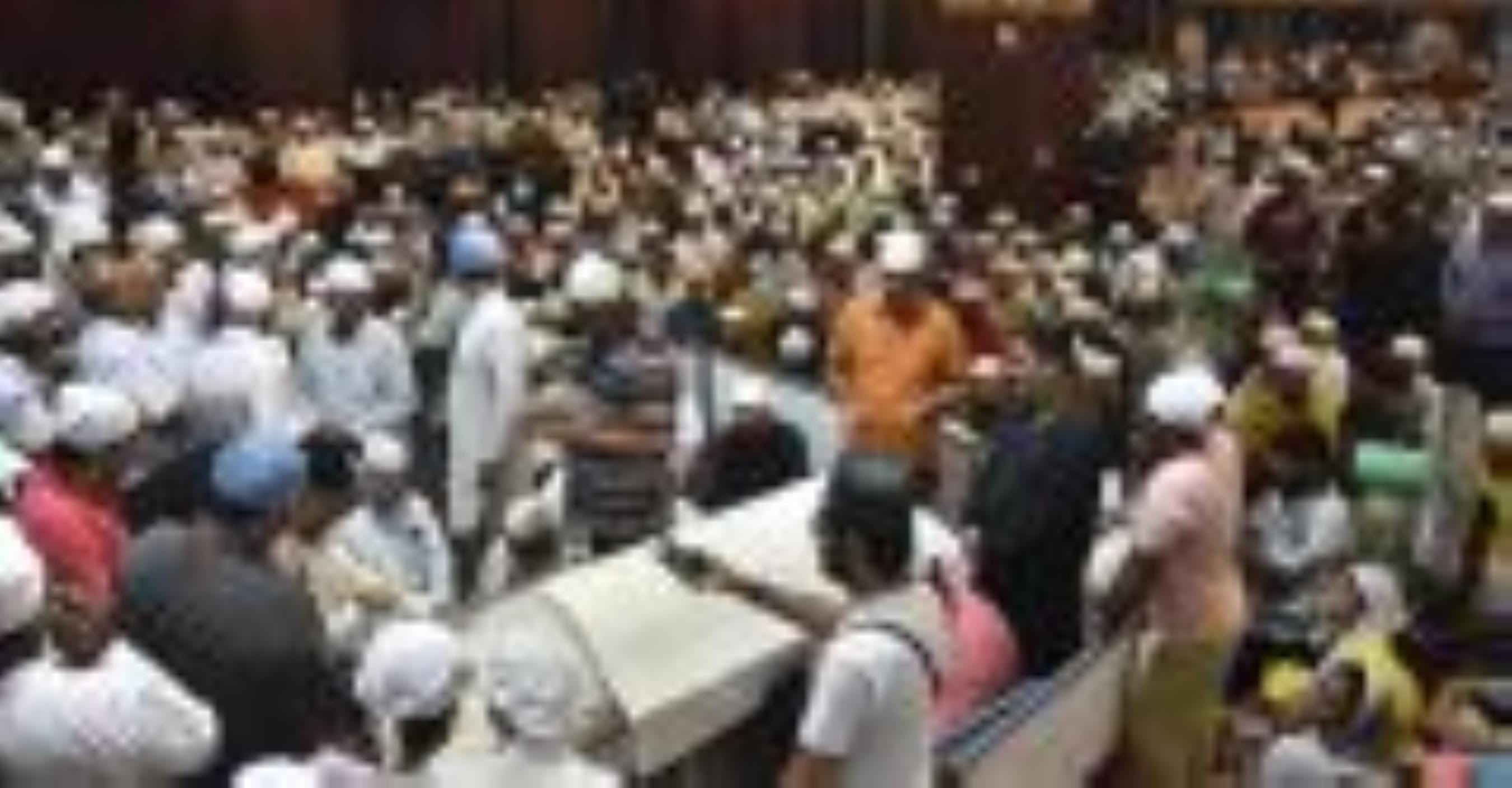 आलमबाग में वीआईपी रोड स्थित शिव शांति संत आसूदाराम आश्रम के पीठाधीश्वर और सिंधी समाज के धर्मगुर आलमबाग में वीआईपी रोड स्थित शिव शांति संत आसूदाराम आश्रम के पीठाधीश्वर और सिंधी समाज के धर्मगुर