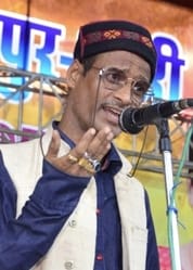 दशहरा मेले के ऑल इंडिया मुशायरे में कलाम पेश करते शायर अल्ताफ जिया।स्रोत: आयोजक दशहरा मेले के ऑल इंडिया मुशायरे में कलाम पेश करते शायर अल्ताफ जिया।स्रोत: आयोजक