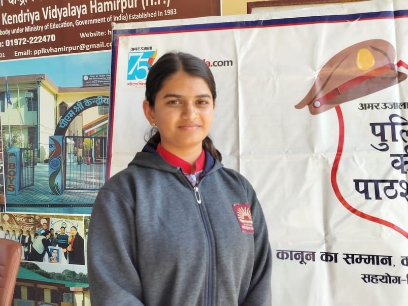 पुलिस की पाठशाला कार्यक्रम में विद्यार्थियों को जागरूक करती एएसपी विजिलेंस रेणु शर्मा। संवाद पुलिस की पाठशाला कार्यक्रम में विद्यार्थियों को जागरूक करती एएसपी विजिलेंस रेणु शर्मा। संवाद