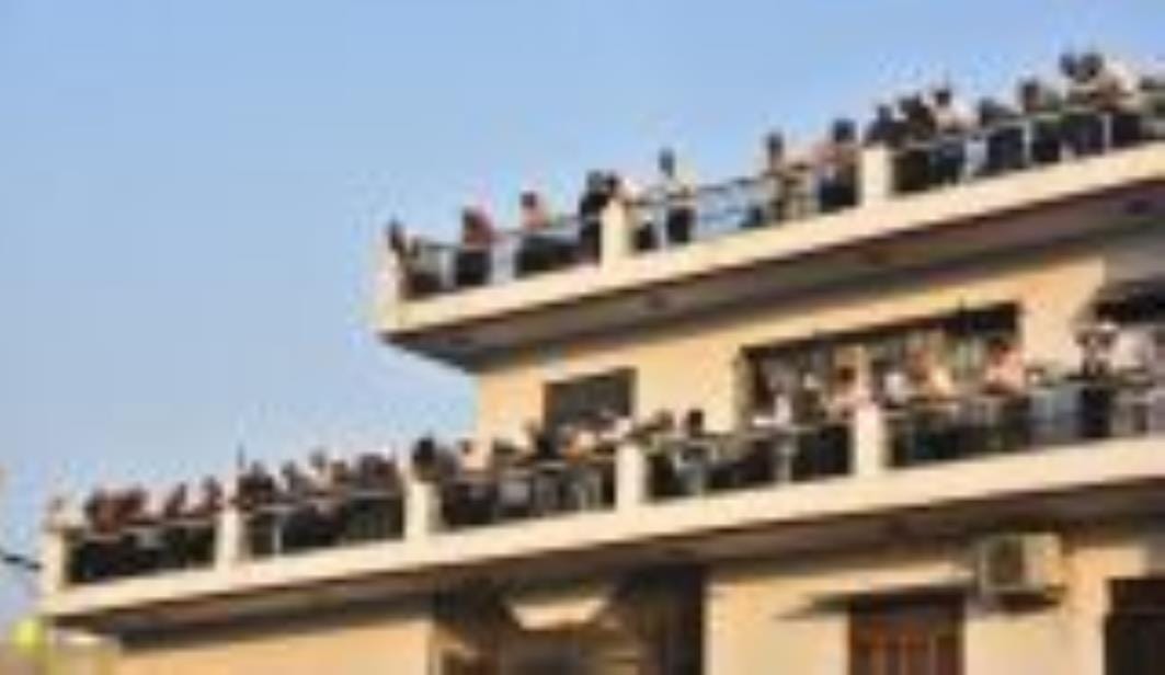 सिंधी धर्मगुरु संत सांई चांडूराम की अंतिम यात्रा में उमड़ा हुजूम सिंधी धर्मगुरु संत सांई चांडूराम की अंतिम यात्रा में उमड़ा हुजूम