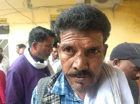 फोटो 19 : ब्रजराज। संवाद