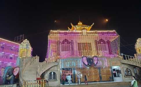 21 हजार दीपों से जगमगाएगा कुबेरेश्वरधाम