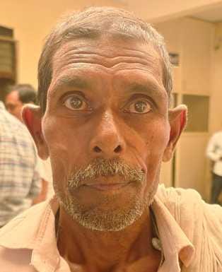 बुजुर्ग दंपती दीन दयाल गुप्ता व सरोज कुमारी बुजुर्ग दंपती दीन दयाल गुप्ता व सरोज कुमारी