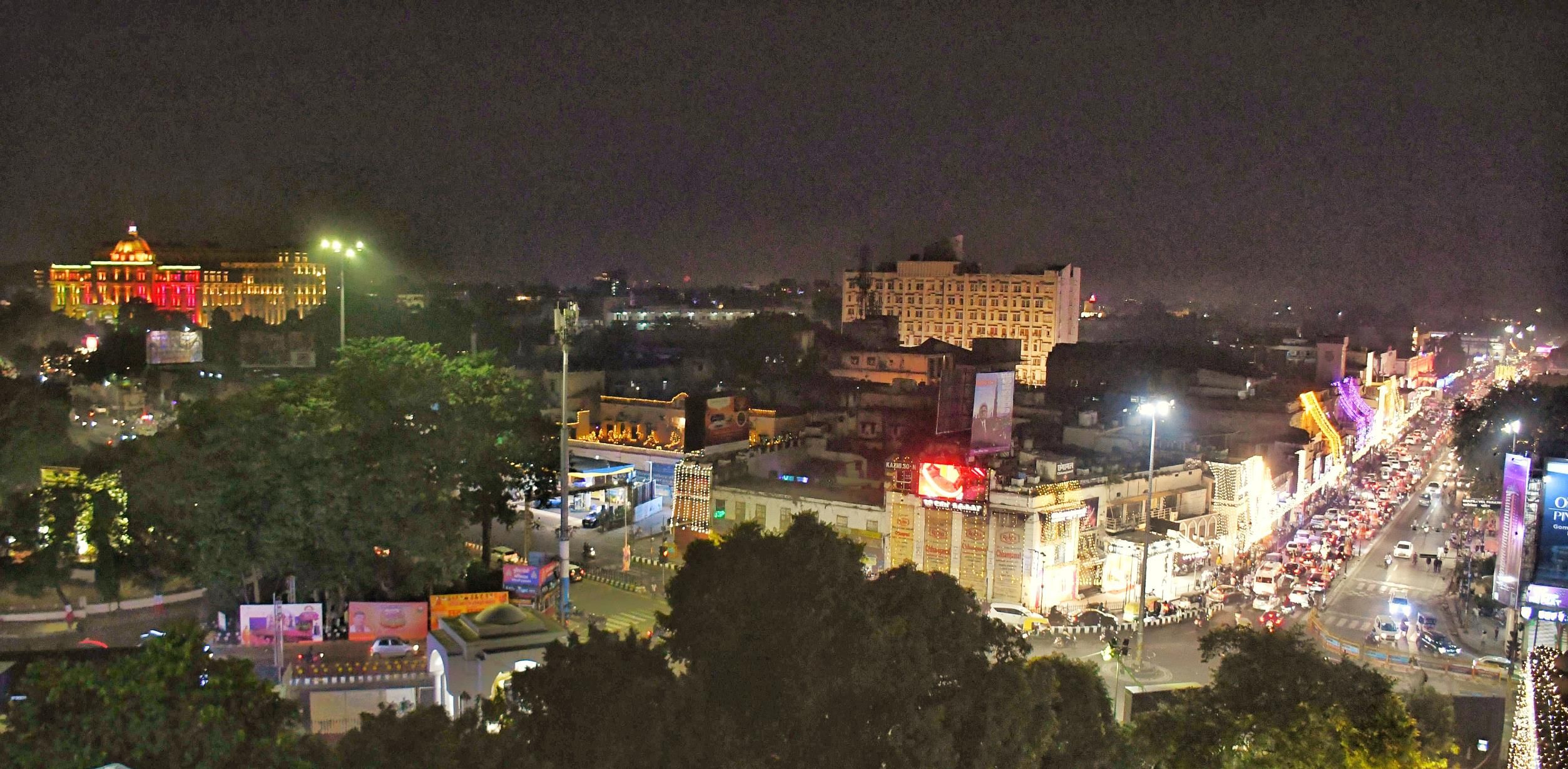 दुल्हन सी सजी राजधानी