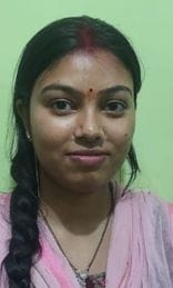 रोडवेज बस अड्डा पर बस में बैठने के लिए लगी यात्रियों की भीड़। संवाद रोडवेज बस अड्डा पर बस में बैठने के लिए लगी यात्रियों की भीड़। संवाद
