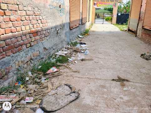 23jjrp06- बेरी में जगह-जगह लगे गंदगी के ढेर। संवाद 23jjrp06- बेरी में जगह-जगह लगे गंदगी के ढेर। संवाद