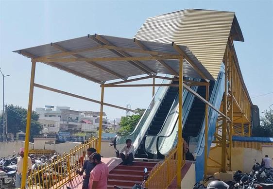 अंबाला छावनी के नागरिक अस्पताल में लगा एस्कलेटर। फाइल फोटो अंबाला छावनी के नागरिक अस्पताल में लगा एस्कलेटर। फाइल फोटो