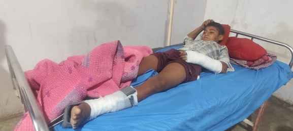 नैनी। अस्पताल में भर्ती यश नैनी। अस्पताल में भर्ती यश