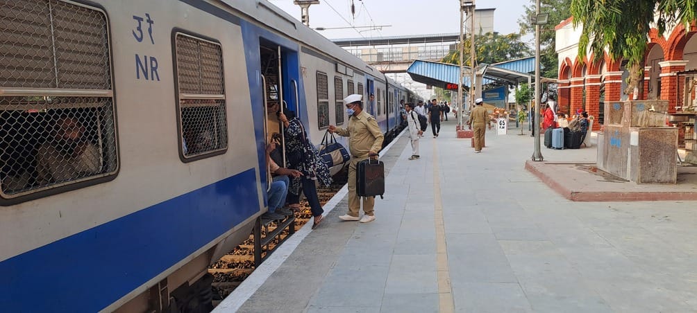 संत निरंकारी समागम स्थल पर सजे गेट। संवाद संत निरंकारी समागम स्थल पर सजे गेट। संवाद
