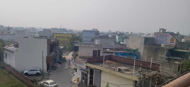 कुरुक्षेत्र। पंकज कॉलोनी की कच्ची गली का दृश्य। संवाद