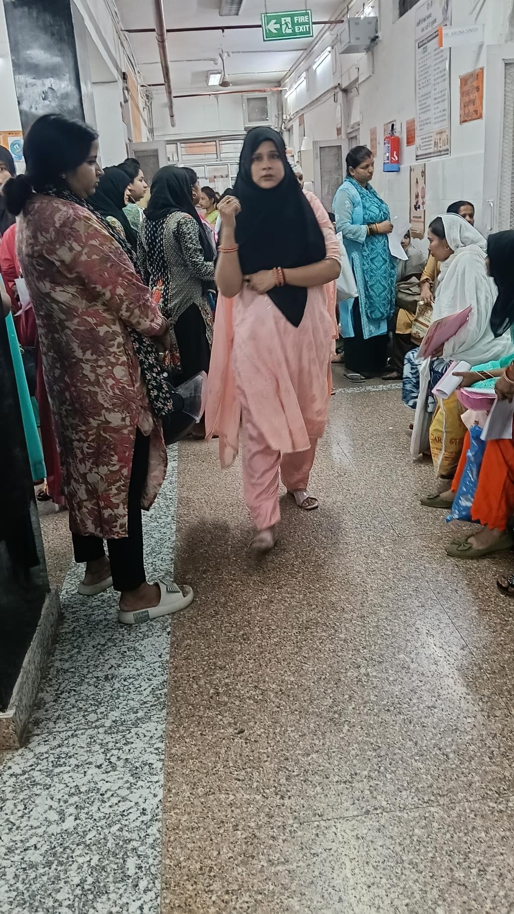 डफरिन अस्पताल में मरीज।
