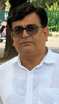 फोटो :47: डॉ. गजराज कौशिक फोटो :47: डॉ. गजराज कौशिक