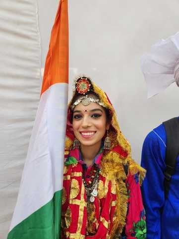 कुरुक्षेत्र। प्रस्तुति देने के बाद जानकारी देती मौलाना की टीम। संवाद कुरुक्षेत्र। प्रस्तुति देने के बाद जानकारी देती मौलाना की टीम। संवाद