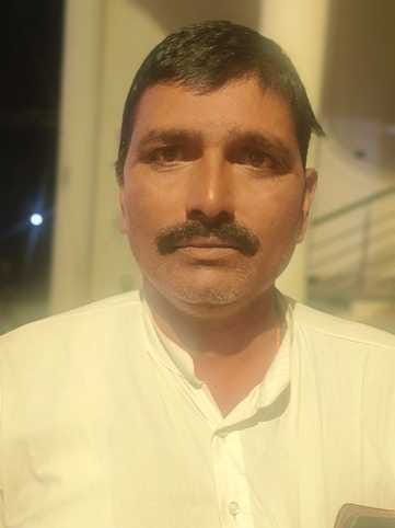 नेवादा ब्लॉक के इछना गांव में बना धान खरीद केंद्र। संवाद नेवादा ब्लॉक के इछना गांव में बना धान खरीद केंद्र। संवाद