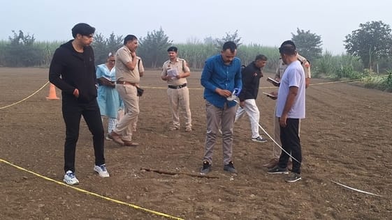 47...रोहतक के जसिया व धामड़ गांव के बीच हुई मुठभेड़ में गोली लगने से घायल साहिल पीजीआई में उपचा 47...रोहतक के जसिया व धामड़ गांव के बीच हुई मुठभेड़ में गोली लगने से घायल साहिल पीजीआई में उपचा