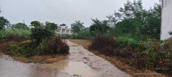 जिला अस्पताल में बंद पड़ी कैंटीन। संवाद