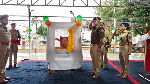 रन फॉर यूनिटी: दौड़ लगाते डीआईजी संजीव त्यागी,एसपी अभिनंदन व अन्य- पुलिस रन फॉर यूनिटी: दौड़ लगाते डीआईजी संजीव त्यागी,एसपी अभिनंदन व अन्य- पुलिस