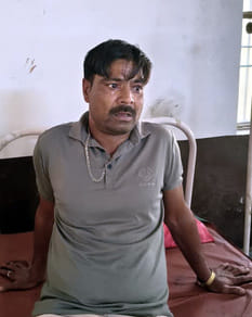 घायल अमित। संवाद घायल अमित। संवाद