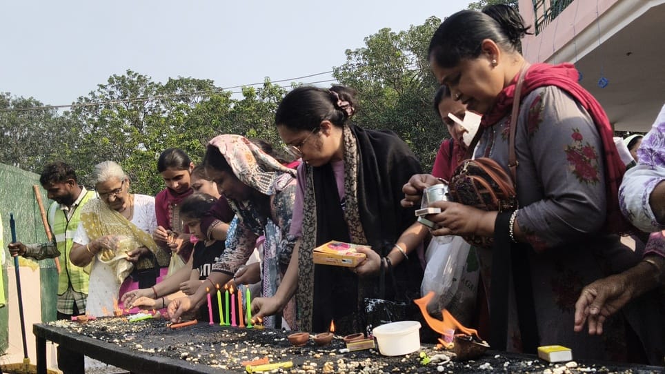 कपालमोचन मेले का उद्घाटन करते अंबाला मंडल के आयुक्त संजीव वर्मा। संवाद
