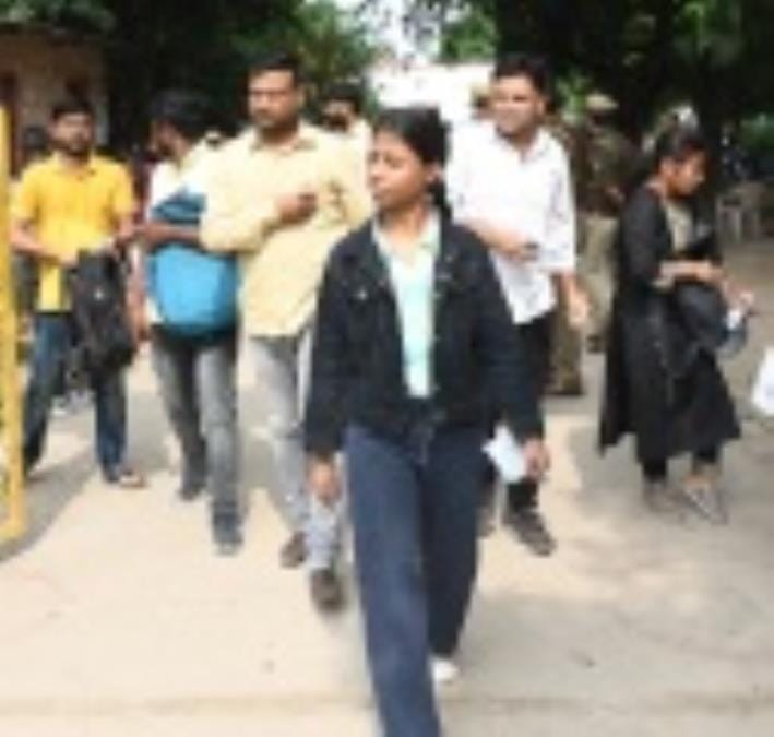 उत्तर प्रदेश पुलिस भर्ती एवं प्रोन्नति बोर्ड ने ऑनलाइन आवेदन के दो साल बाद कंप्यूटर ऑपरेटर की प उत्तर प्रदेश पुलिस भर्ती एवं प्रोन्नति बोर्ड ने ऑनलाइन आवेदन के दो साल बाद कंप्यूटर ऑपरेटर की प