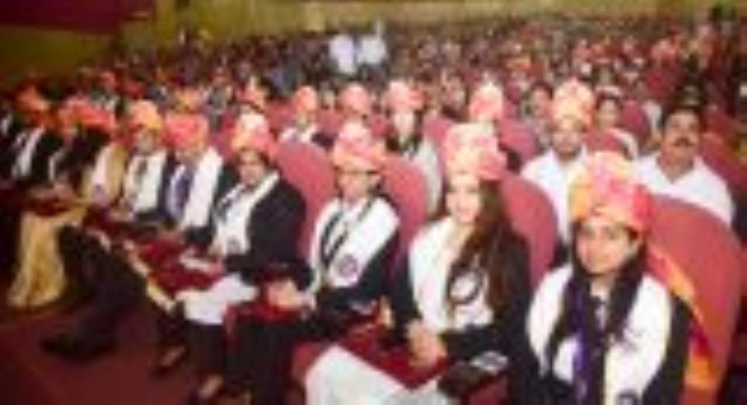डॉ. राम मनोहर लोहिया राष्ट्रीय विधि विश्वविद्यालय का चौथा दीक्षांत समारोह। डॉ. राम मनोहर लोहिया राष्ट्रीय विधि विश्वविद्यालय का चौथा दीक्षांत समारोह।