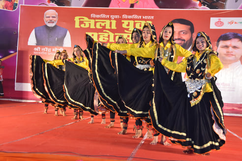 फतेहाबाद। राजकीय महिला कॉलेज भोडिया खेड़ा में दो दिवसीय जिला स्तरीय युवा महोत्सव का शुभारंभ करत फतेहाबाद। राजकीय महिला कॉलेज भोडिया खेड़ा में दो दिवसीय जिला स्तरीय युवा महोत्सव का शुभारंभ करत