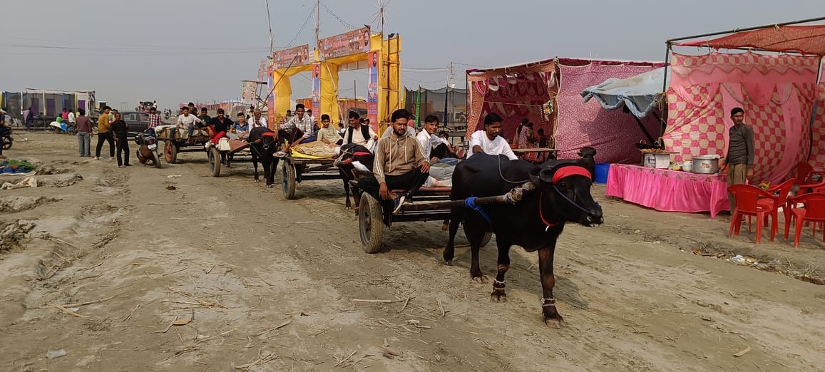 गंगा किनारे कबड्डी खेलते स्रोत संवाद गंगा किनारे कबड्डी खेलते स्रोत संवाद