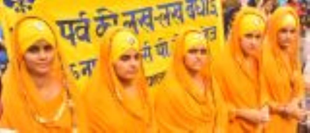 कीर्तन यात्रा में दिखा प्रकाश और संगीत का अद्भुत संगम कीर्तन यात्रा में दिखा प्रकाश और संगीत का अद्भुत संगम