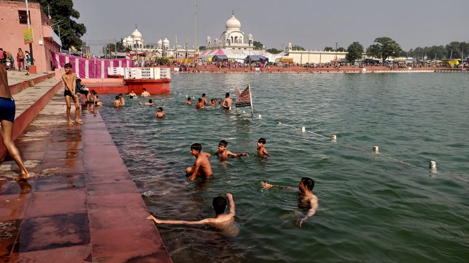 कपालमोचन मेले में पहुंचते श्रद्धालु। संवाद कपालमोचन मेले में पहुंचते श्रद्धालु। संवाद