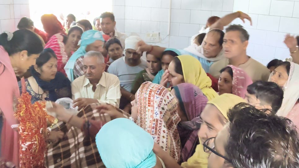 कपालमोचन मेले में पहुंचते श्रद्धालु। संवाद कपालमोचन मेले में पहुंचते श्रद्धालु। संवाद