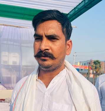 सरूरपुर। आदेश फौजी। स्वयं