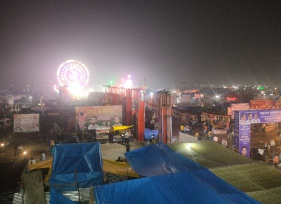 ककोड़ा मेले में स्नान को उमड़ी भीड़। संवाद