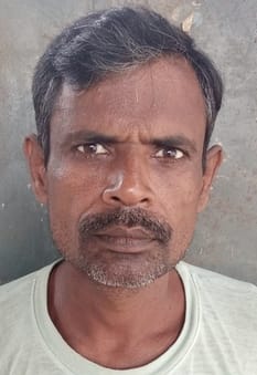 तिकुनिया क्षेत्र के भारत नेपाल सीमा पर गुरुद्वारा कौड़ियाला तक जाने वाला जर्जर मार्ग। संवाद तिकुनिया क्षेत्र के भारत नेपाल सीमा पर गुरुद्वारा कौड़ियाला तक जाने वाला जर्जर मार्ग। संवाद
