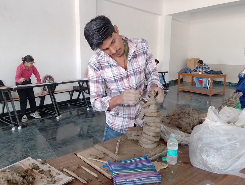आर्य कॉलेज इंटर जोनल यूथ फेस्टिवल में शिक्षा मंत्री के बड़े भाई हरपाल ढांडा को सम्मानित करते आर्य कॉलेज इंटर जोनल यूथ फेस्टिवल में शिक्षा मंत्री के बड़े भाई हरपाल ढांडा को सम्मानित करते