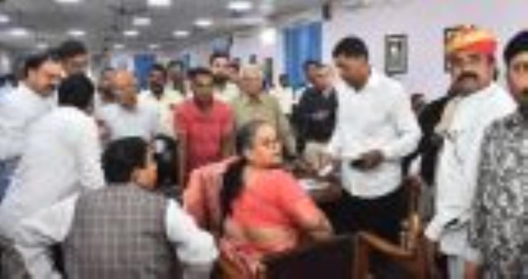 नगर निगम का समाधान दिवस। नगर निगम का समाधान दिवस।