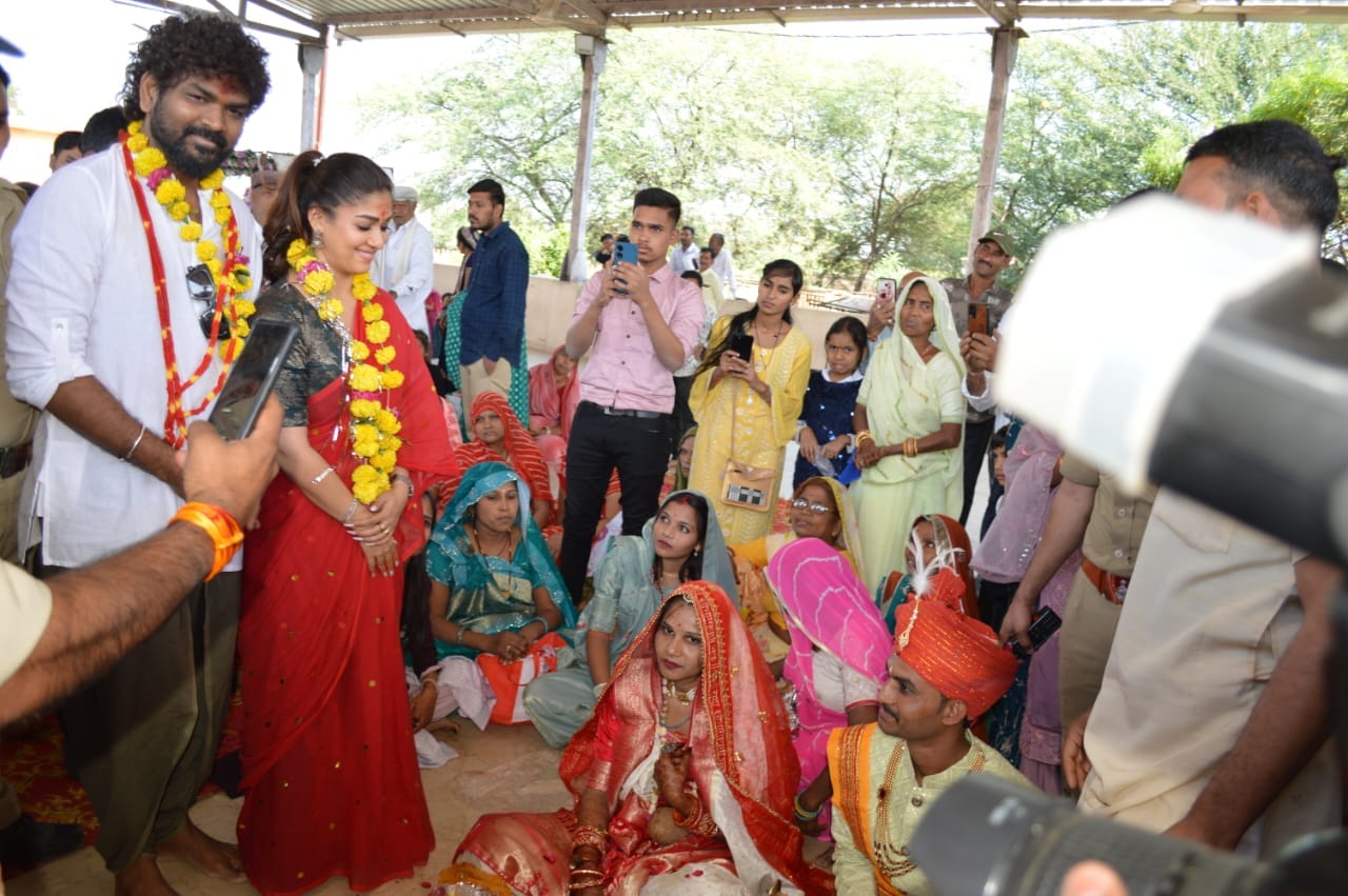 अभिनेत्री नयनतारा एवं अभिनेत्री लीला ने किए बाबा महाकाल के दर्शन, अभिनेत्री नयनतारा एवं अभिनेत्री लीला ने किए बाबा महाकाल के दर्शन,