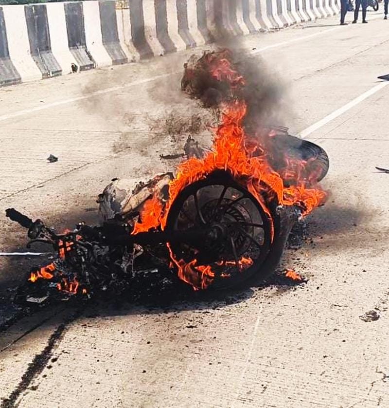 फाइल फोटो 33- प्रदीप सिंह फाइल फोटो 33- प्रदीप सिंह