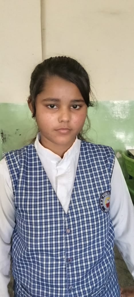 फोटो 2 डॉ. किरन सौजिया सीनियर सेकेंडरी एजुकेशनल एकेडमी में अतुल माहेश्वरी छात्रवृत्ति परीक्षा क