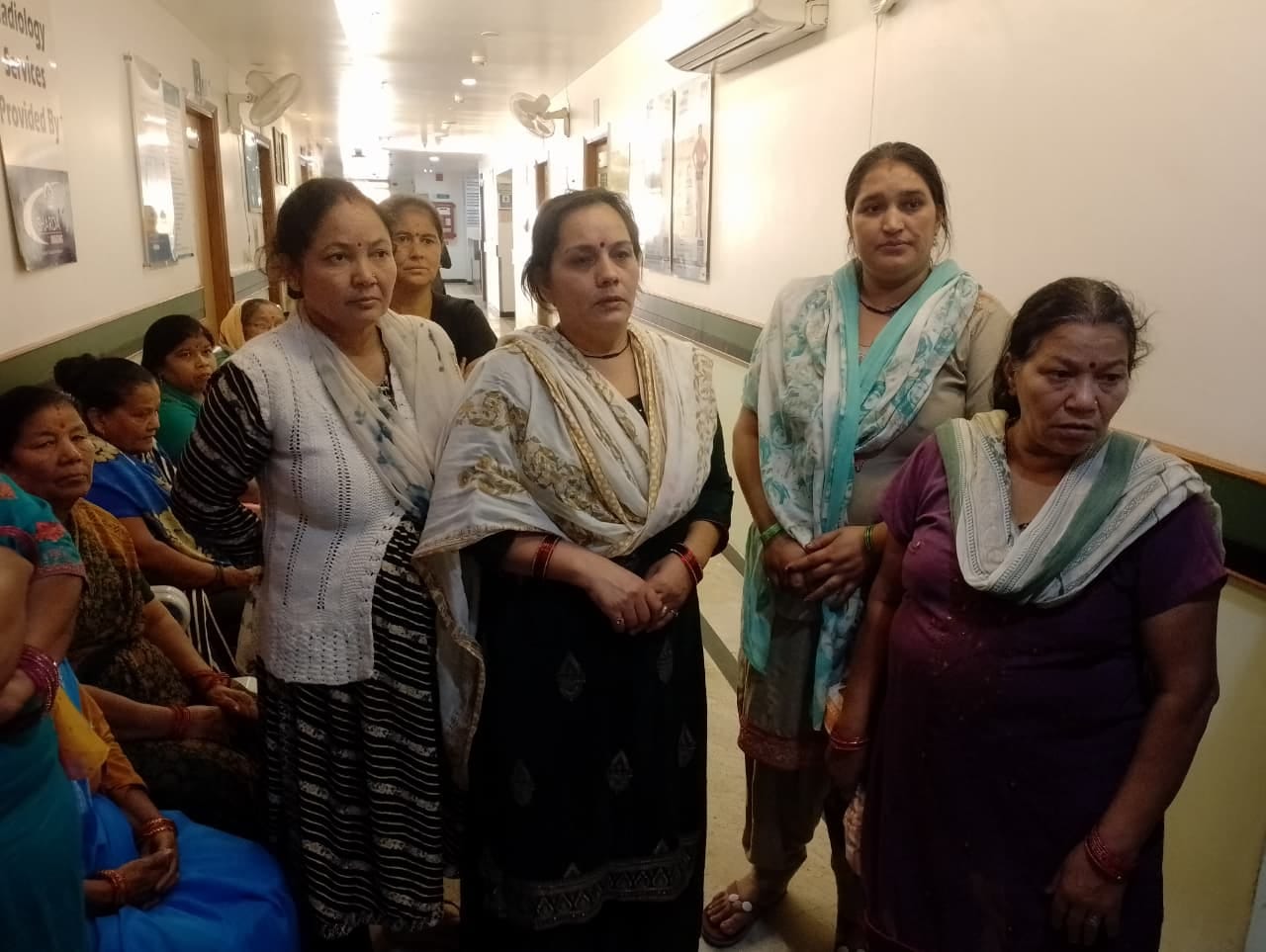 जाटल रोड पर फैक्टरी में लगी आग। संवाद जाटल रोड पर फैक्टरी में लगी आग। संवाद